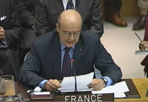 Alain Juppé donnant la justification de vote jeudi soir au Conseil de sécurité (Crédit : ONU)